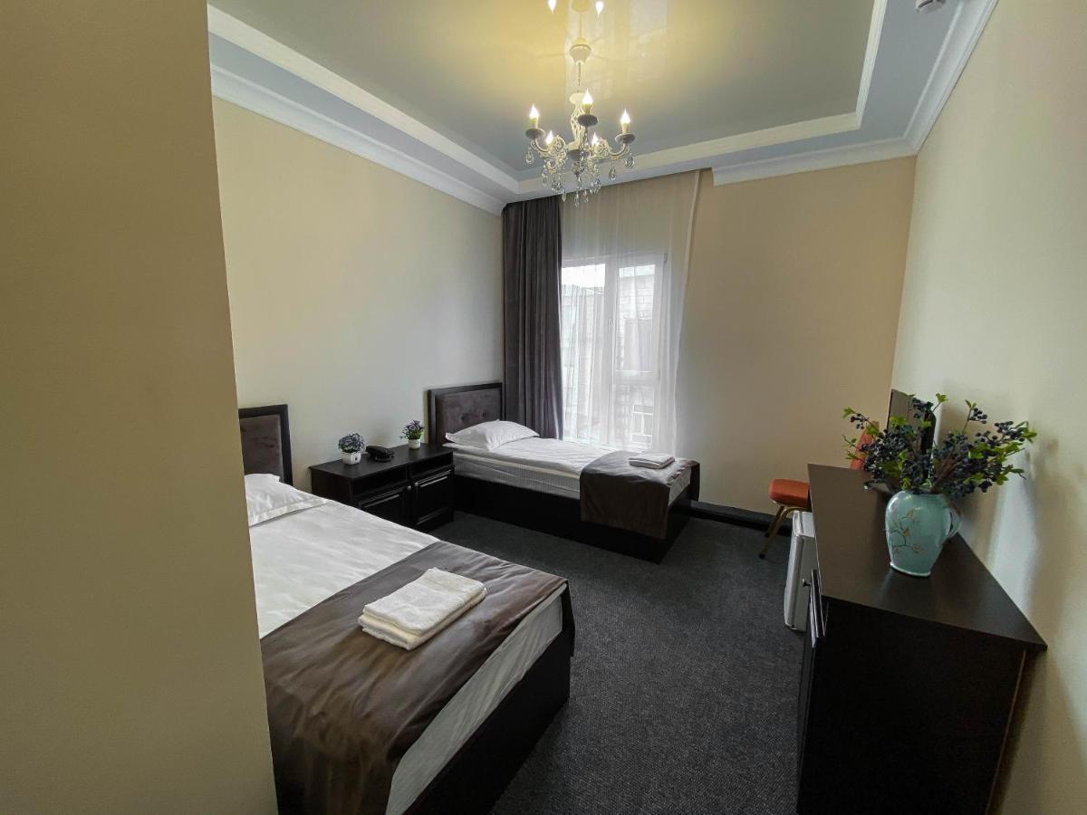 Korkem Tau Hotel Astana Buitenkant foto