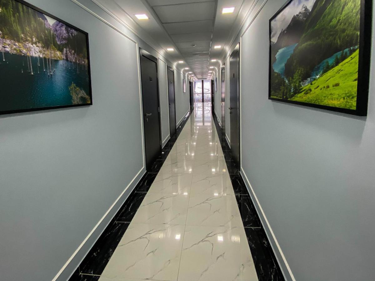 Korkem Tau Hotel Astana Buitenkant foto