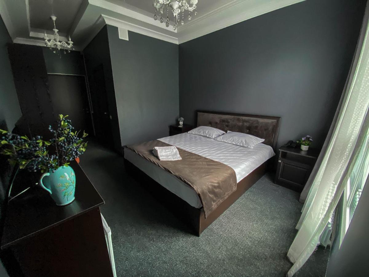 Korkem Tau Hotel Astana Buitenkant foto
