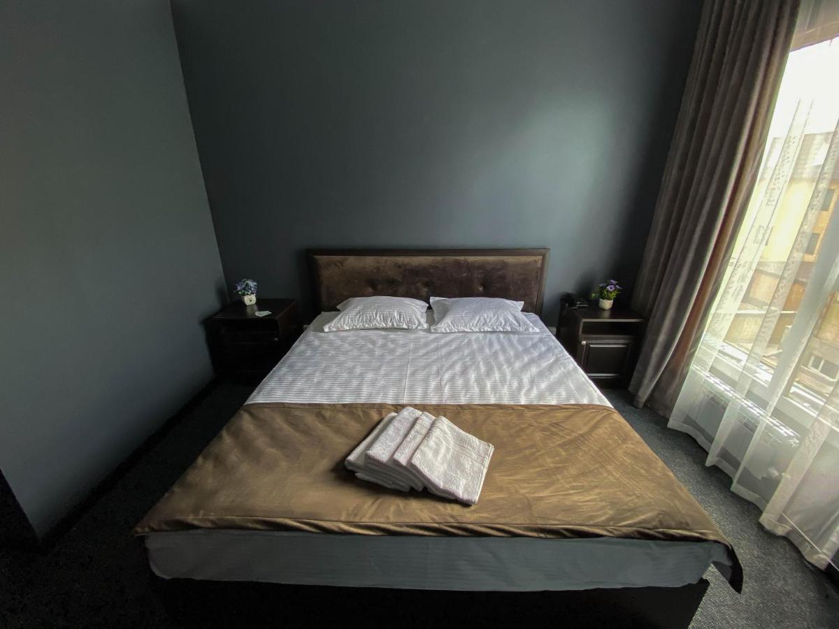Korkem Tau Hotel Astana Buitenkant foto